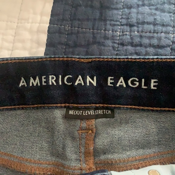 AEO Next Level Stretch Dark Wash denim shorts - Picture 2 of 3